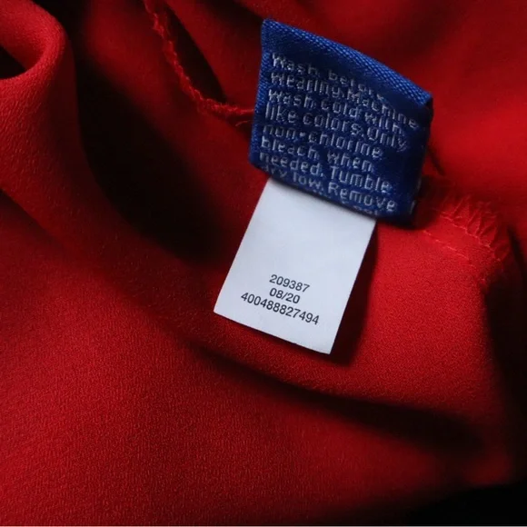 Apt. 9 Bold Red Top - Picture 8 of 8